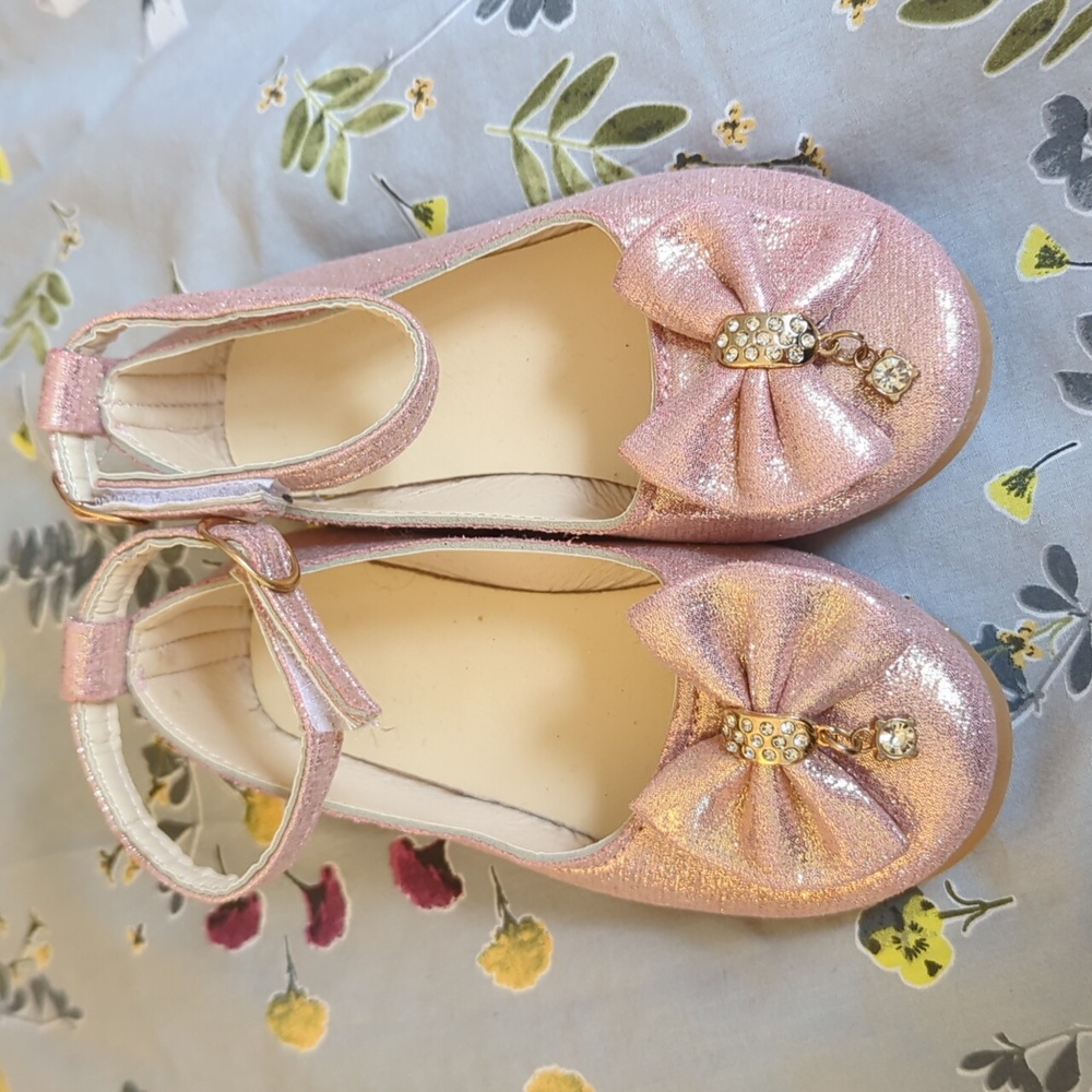 Girl dress shoes